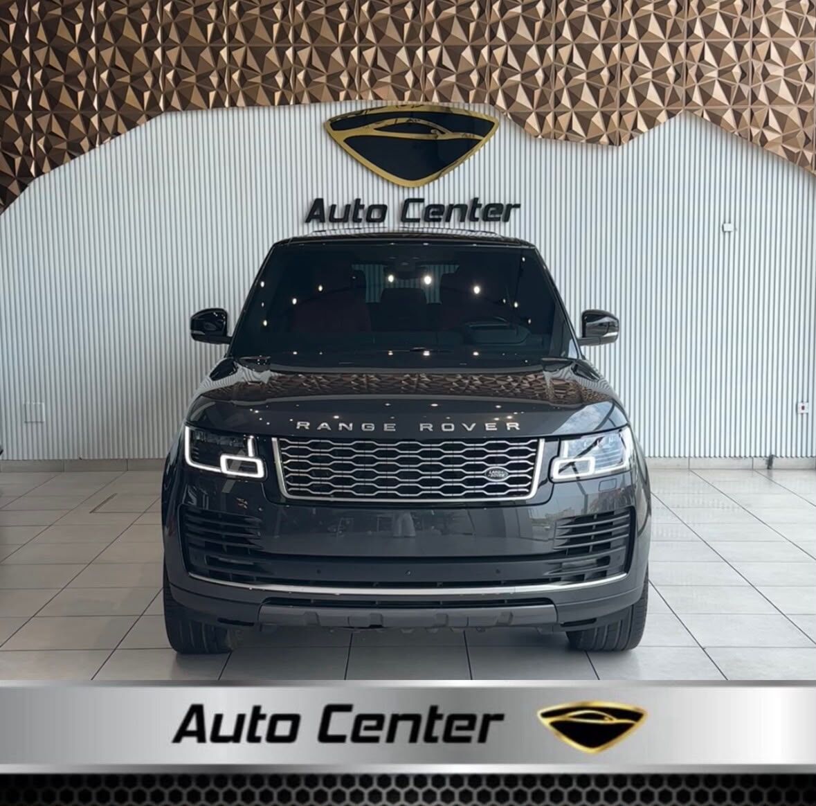 Riffa, Vehicles, Cars & Trucks , BHD 18900,  RANGE ROVER VOGUE SE V8 SUPERCHARGED 2020 GREY,  2020,  Automatic,  70000 KM,