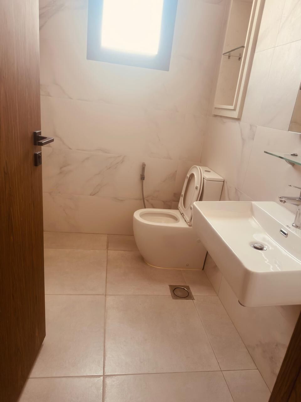 Mahooz, Apartments, Flats, Houses & Villas, BHD 350/month,  2 BR,  BRAND NEW 2 BEDROOM FLAT FOR RENT IN MAHOOZ