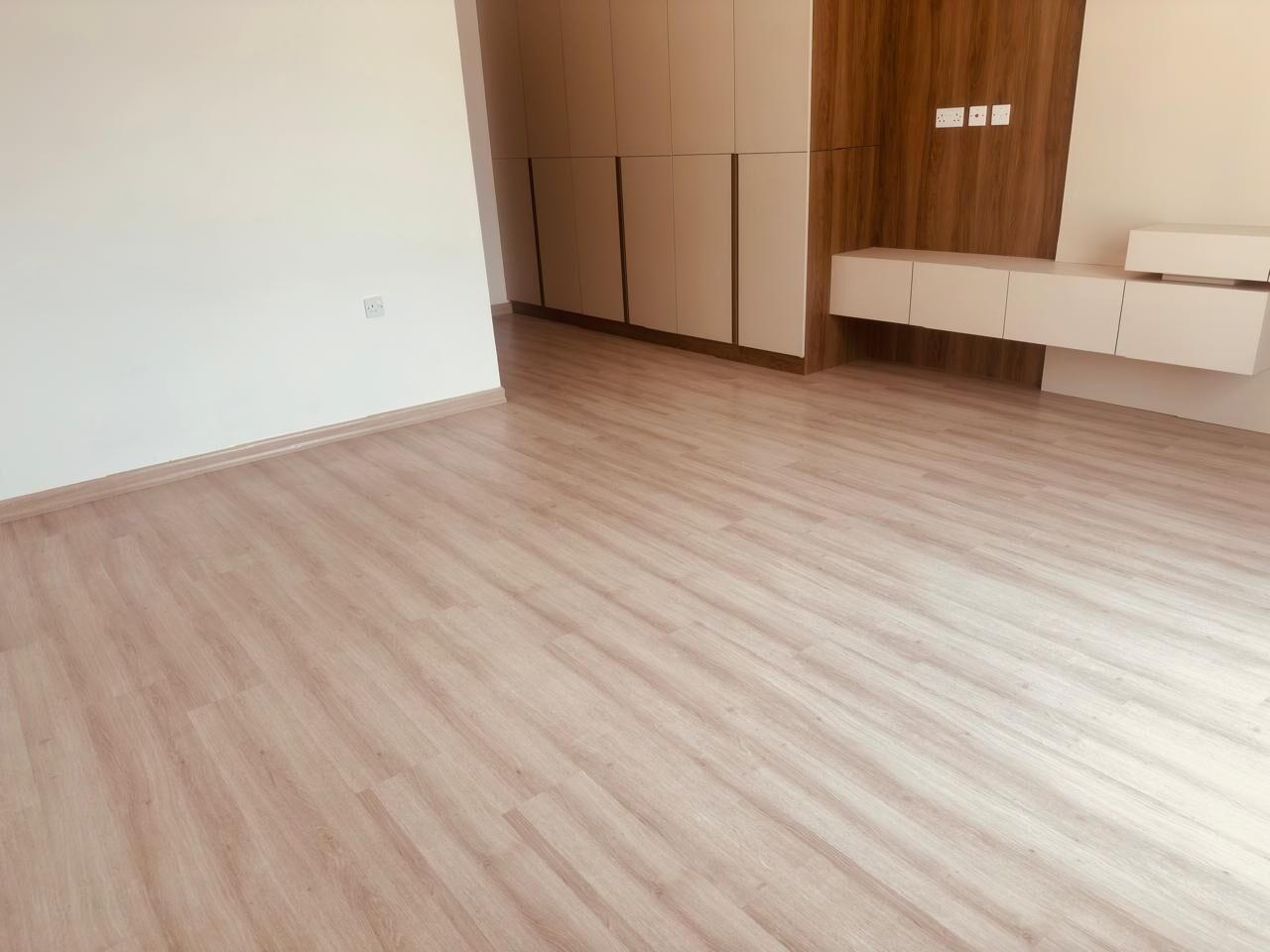 Mahooz, Apartments, Flats, Houses & Villas, BHD 350/month,  2 BR,  BRAND NEW 2 BEDROOM FLAT FOR RENT IN MAHOOZ