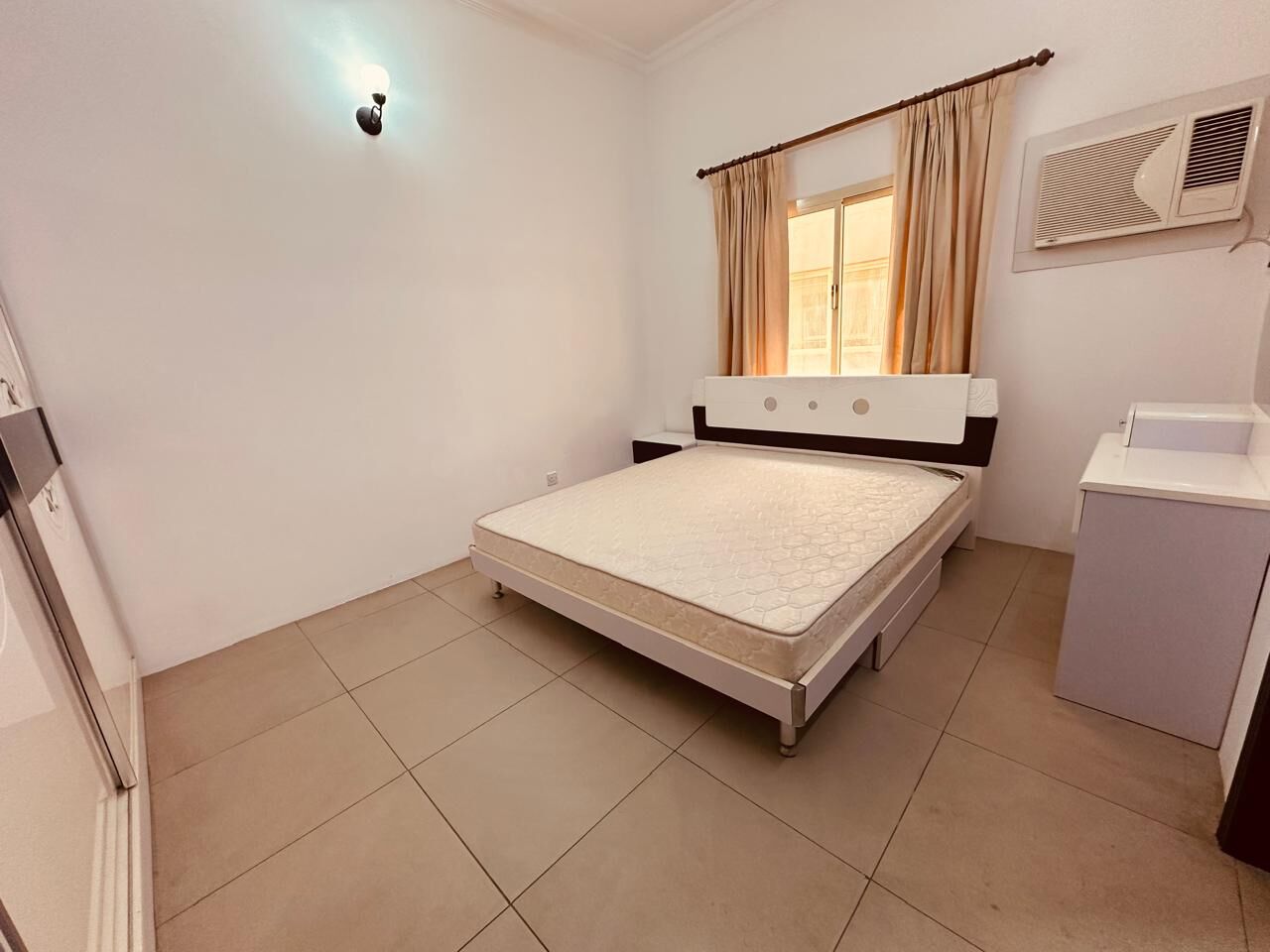 Mahooz, Apartments, Flats, Houses & Villas, BHD 320/month,  Furnished,  2 BR,  FURNISHED TWO BEDROOM FLAT FOR RENT IN MAHOOZ WITH TWO BALCONY