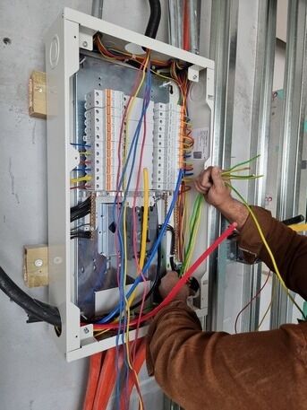Jeddah, Construction, Renivation Work Contractor Services For (office ,villa,flat,building,hotle)