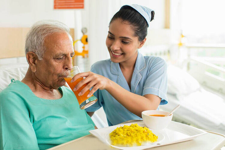 New Delhi, Medical, Home Attendant Care In Mayur Vihar For Elderly And Recovering Patients
