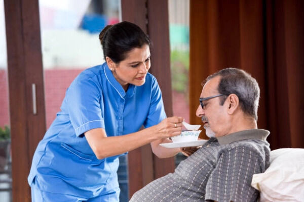 New Delhi, Medical, Home Attendant Care In Mayur Vihar For Elderly And Recovering Patients