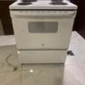 SAR 1880,  GE Electric Stove &ndash; Excellent Condition (220&ndash;240V)
