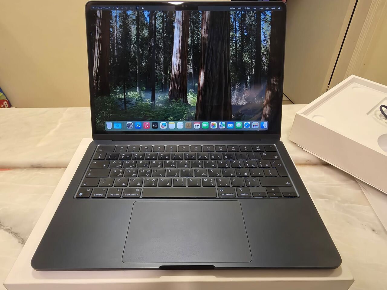 Al Sulaymaniyyah, Computers, SAR 2800,  Apple MacBook Air 13.6 Inch M2 Chip (256GB/16GB) Black