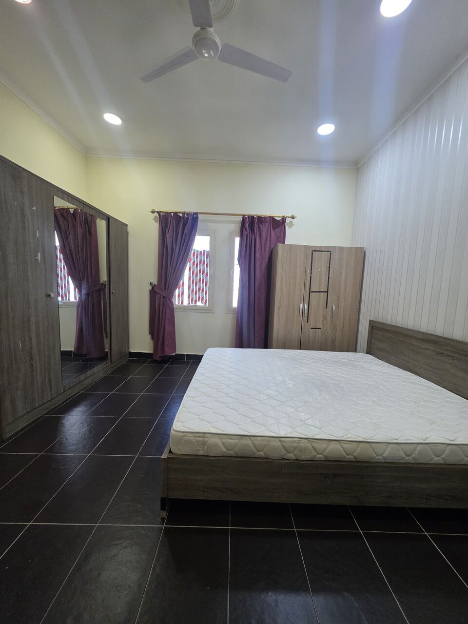 Mahooz, Apartments, Flats, Houses & Villas, BHD 200/month,  Furnished,  1 BR,  - Very Neet Fully Furnished 1 BHK Flat With Ewa @200/BD In Mahooz