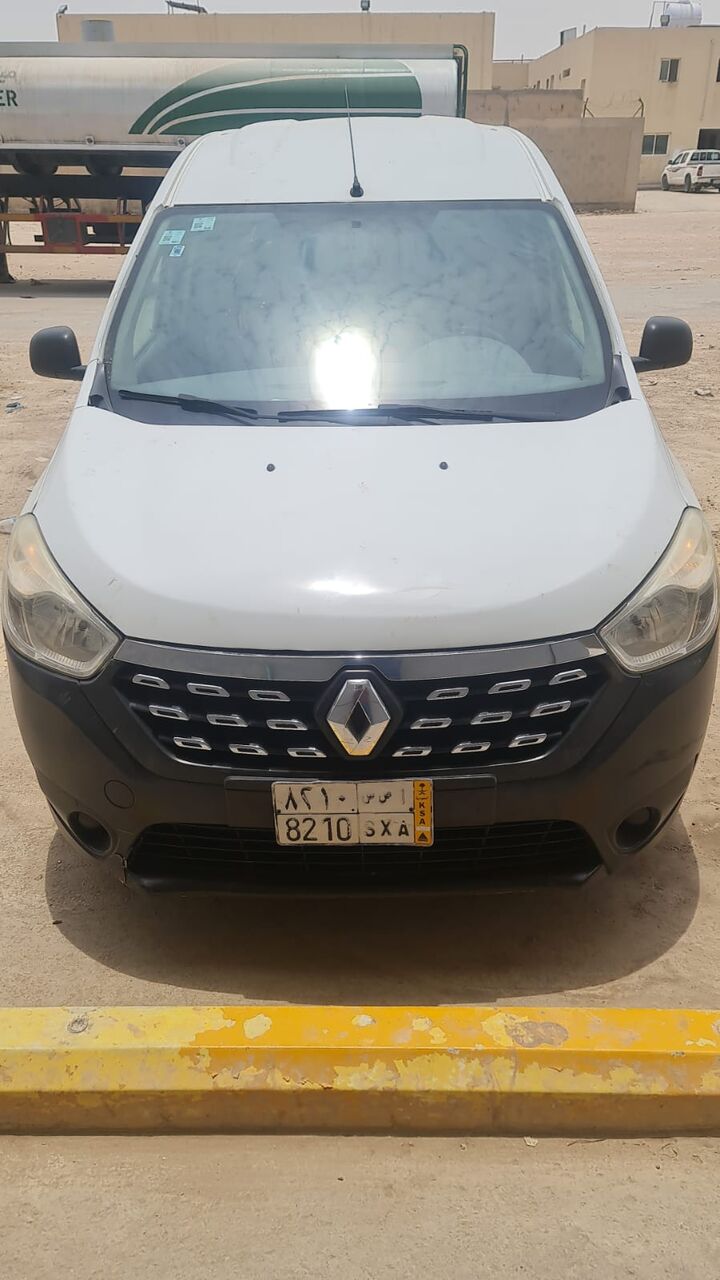 Jeddah, Vehicles, Cars & Trucks , SAR 20000,  Renault Dokker Van,  2020,  Manual,  140000 KM,