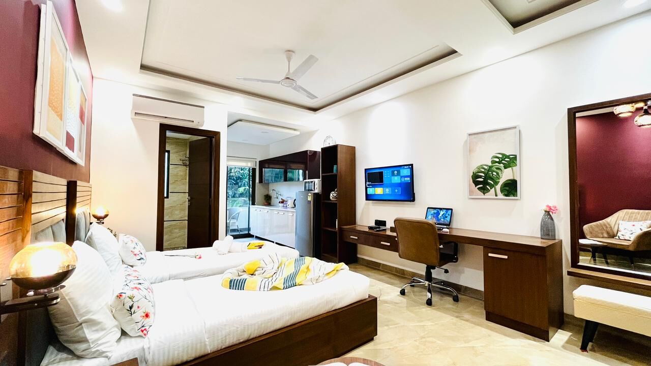 Gurgaon, Apartments, Flats, Houses & Villas, INR 4000/day,  Furnished,  Studio,  400 Sq. Meter,  Zen Studio DLF Cyber City
