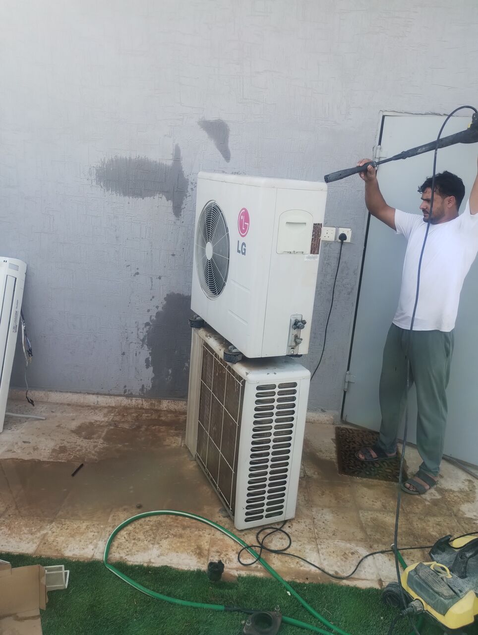 Riyadh, Labor/Moving, HOUSE AND OFFICE SHIFTING MOVERS A PACKERS AND TRUCK SERVICE BEST PRICE LOADING UNLOADIG #