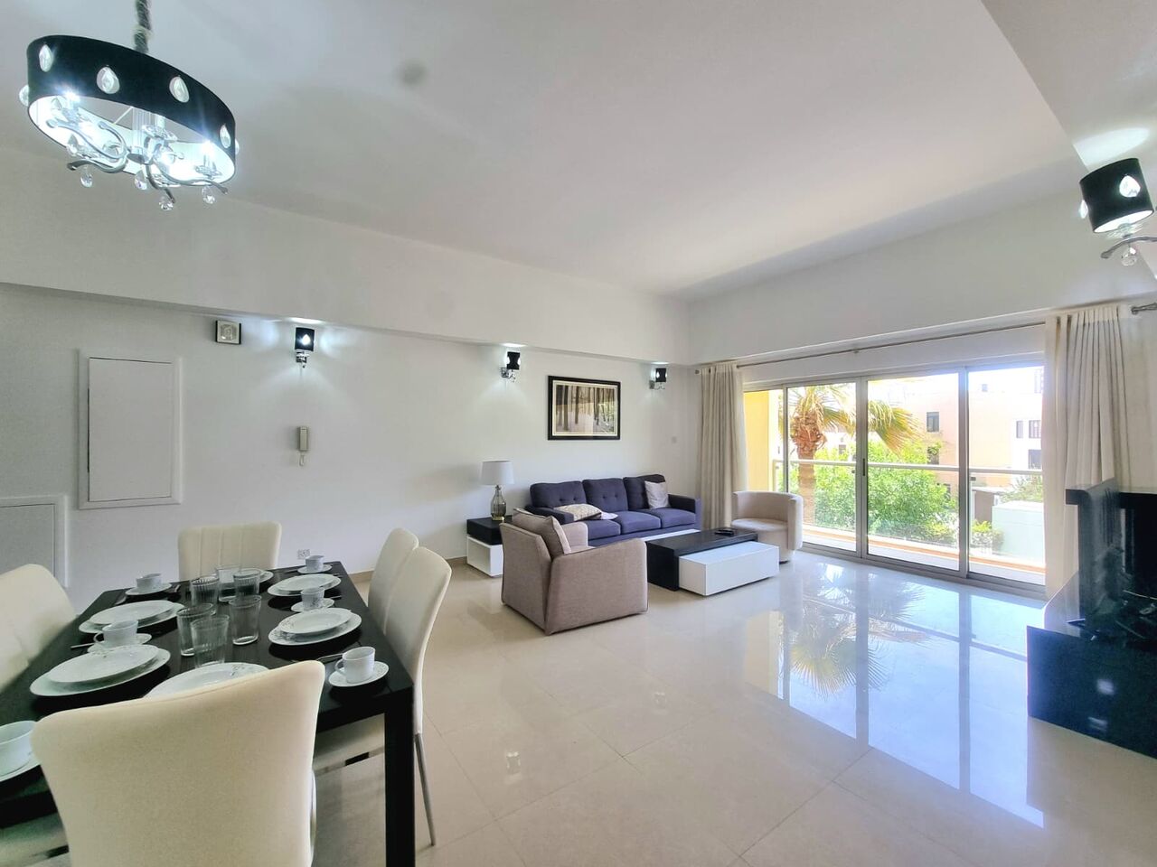 Amwaj Islands, Apartments, Flats, Houses & Villas, BHD 370/month,  Furnished,  2 BR,  110 Sq. Meter,  Beautiful / Pet Friendly / Balcony / Laundry Room