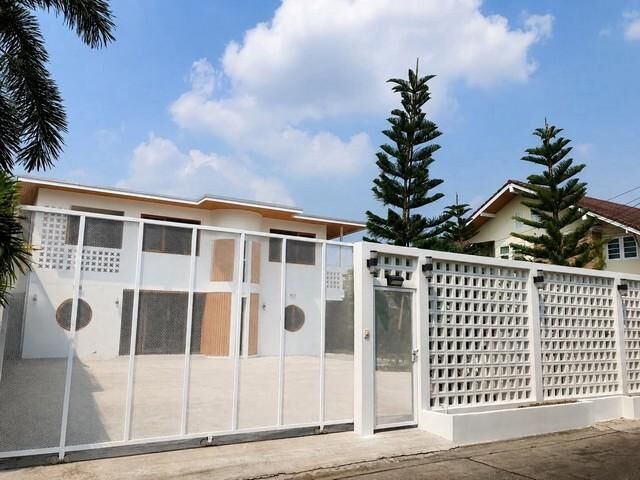 Bangkok, Real Estate For Sale, THB 18900000,  3 BR,  105 Sq. Feet,  2-storey Detached House For Sale, Corner House, Soi Lat Phrao 87, Newly Renovated,