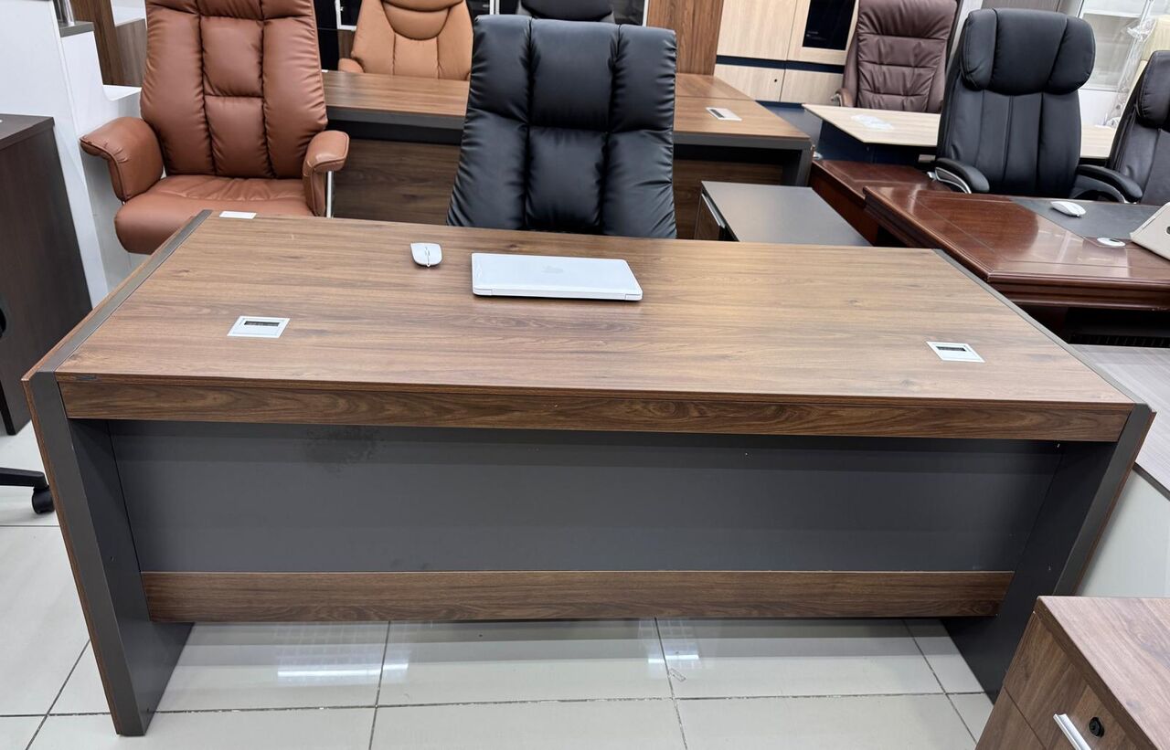 Manama, Furniture, BHD 170,  CEO DESK FOR OFFICE