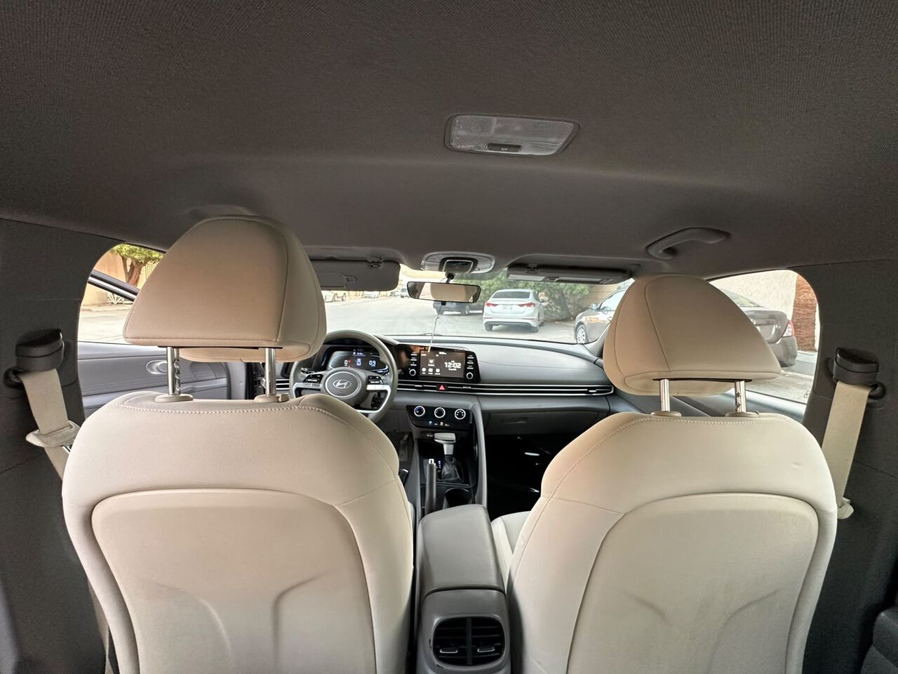 Riyadh, Vehicles, Cars & Trucks , SAR 56000,  Hyundai Elantra 1.6,  2024,  Automatic,  113000 KM,   Hyundai Elantra Mid Options For Sales (new Shape) Urgent Sales