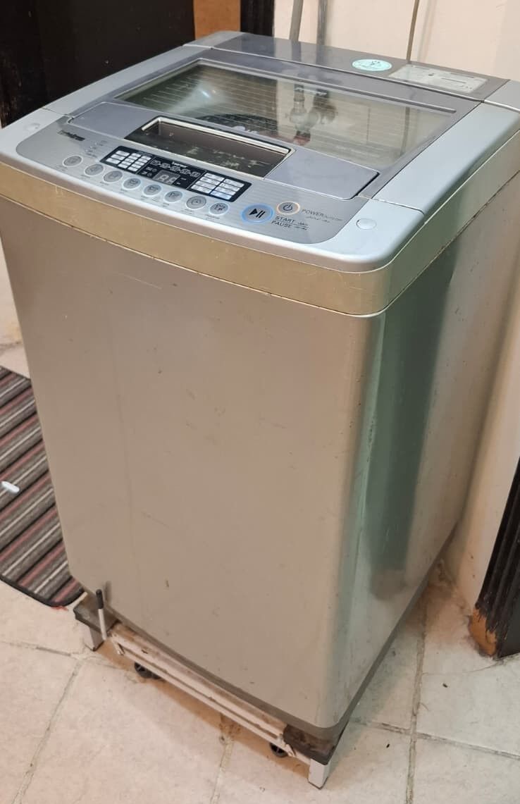 Manama, Appliances, BHD 30,  Washing Machine Fully Automatic & Gas Cylinder/Stove For Sale
