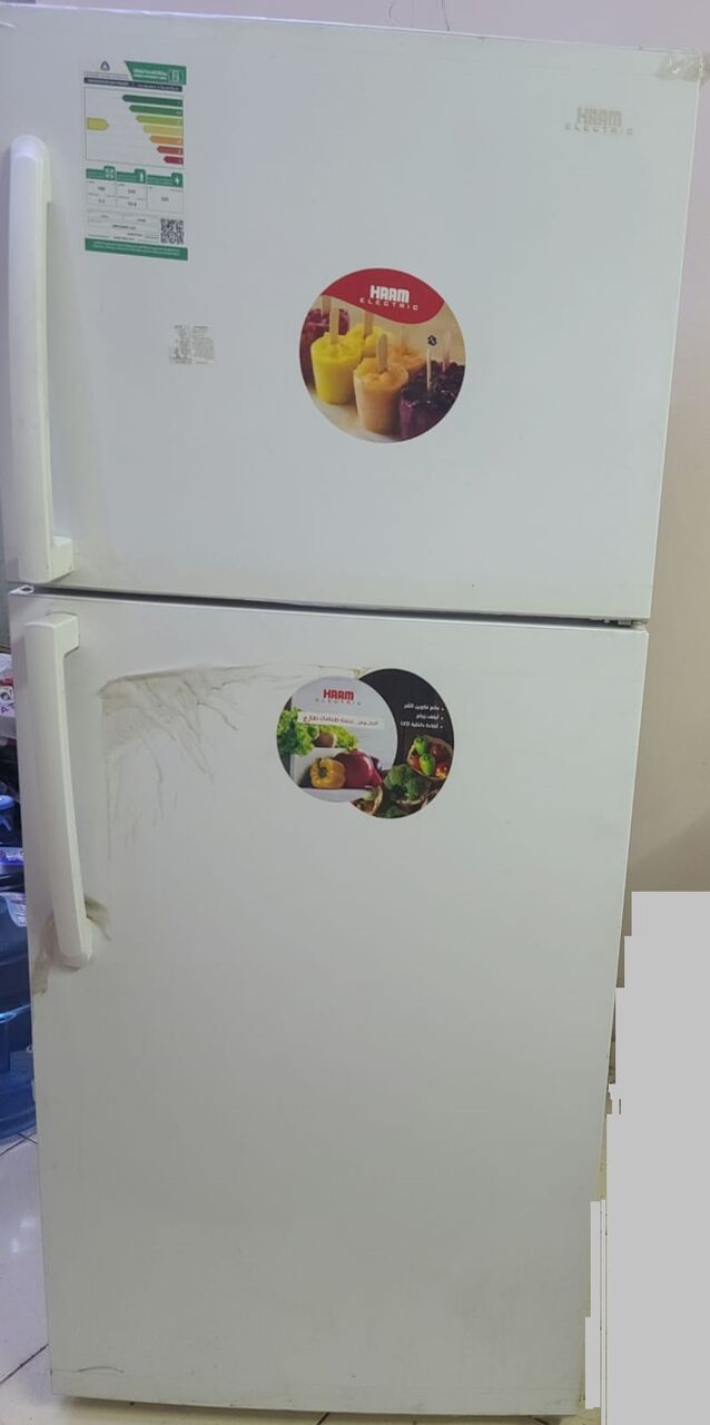 Riyadh, Appliances, SAR 950,  Urgent Sale - Refrigerator