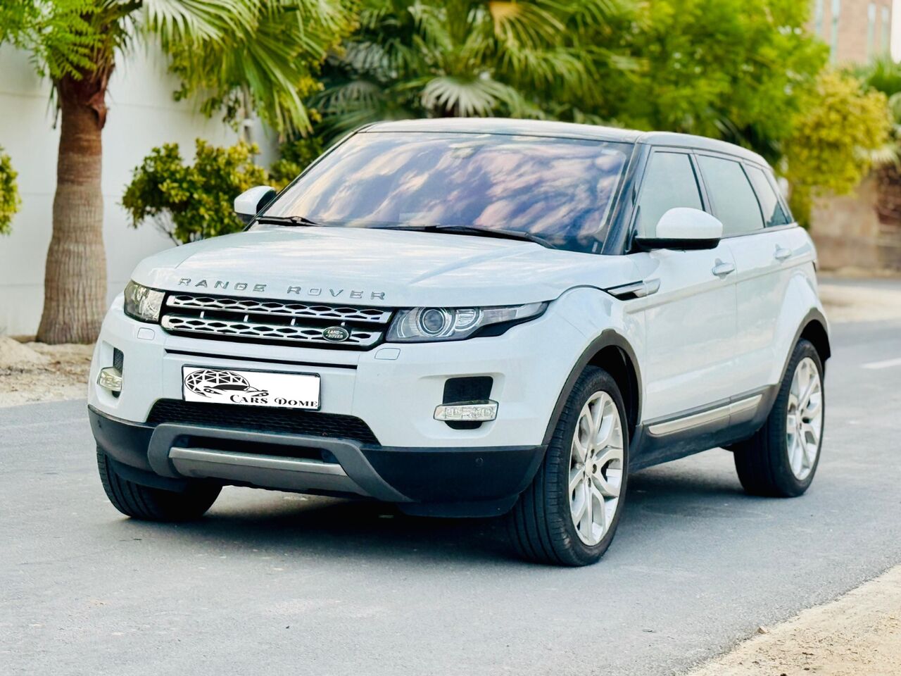 Manama, Vehicles, Cars & Trucks , BHD 3900,  Land Rover Range Rover Evoque,  2014,  77000 KM,  Full Option- Low Mileage - Expat Lady Used