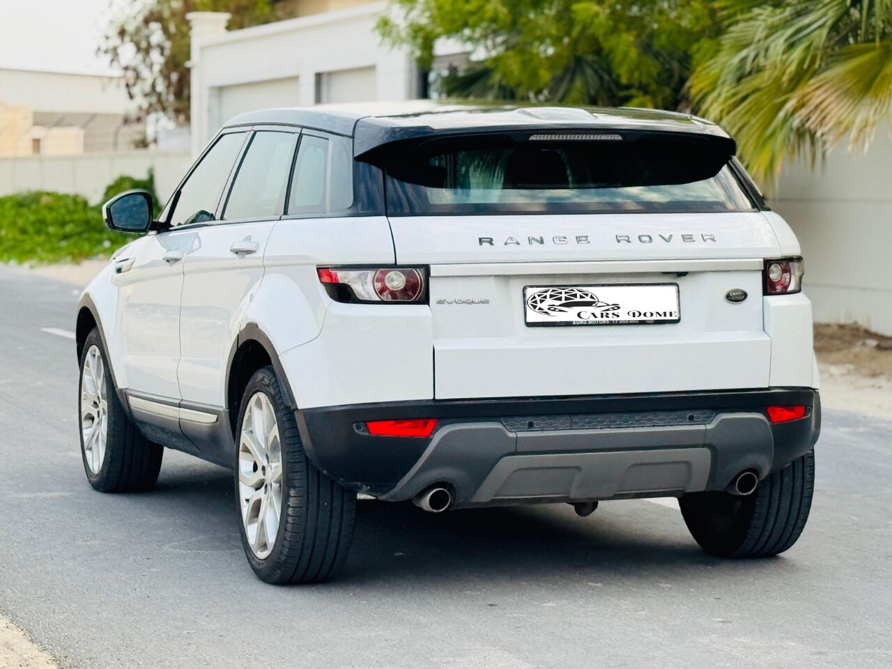 Manama, Vehicles, Cars & Trucks , BHD 3900,  Land Rover Range Rover Evoque,  2014,  77000 KM,  Full Option- Low Mileage - Expat Lady Used