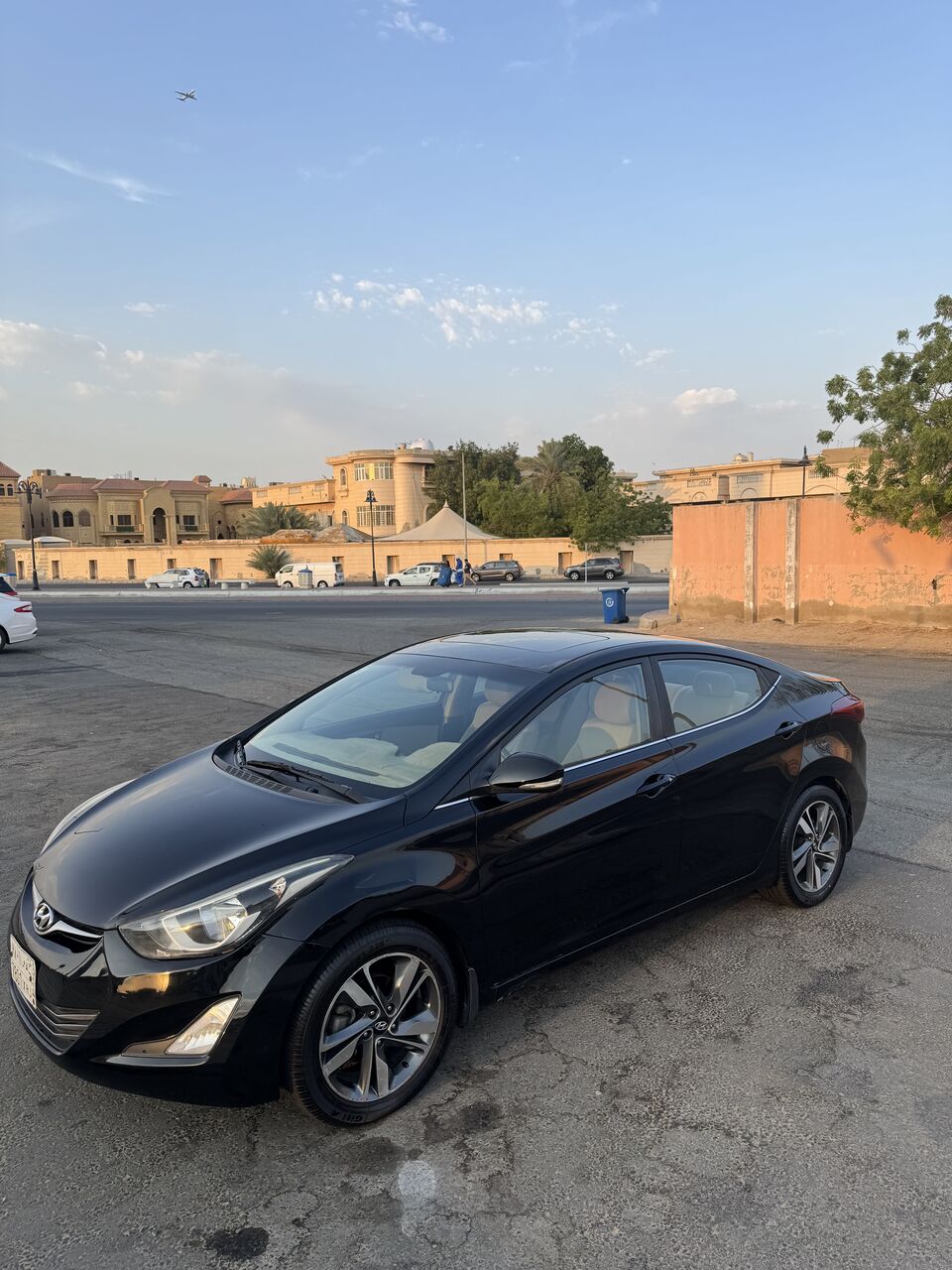 Jeddah, Vehicles, Cars & Trucks , SAR 36000,  Hyundai Elantra,  2016,  Automatic,  164000 KM,    Full