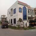 PKR 95000,  125 Sq. Meter,  5 Marla Corner House For Rent