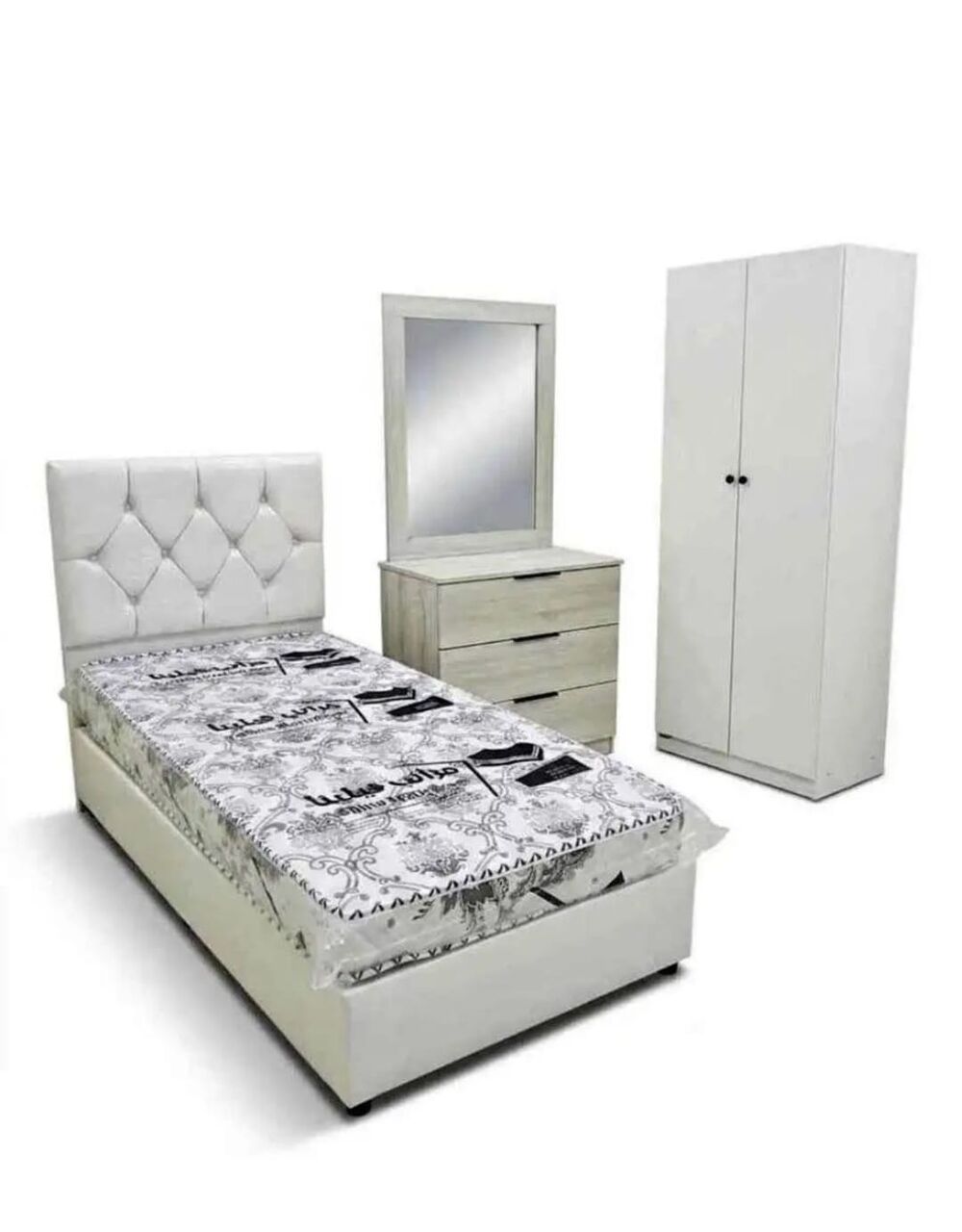 Riyadh, Household Items, SAR 5,  Bedroom Furniture | Riyadh  ✔ Box Bed – All Sizes Available ✔ Wood Bed – All Sizes