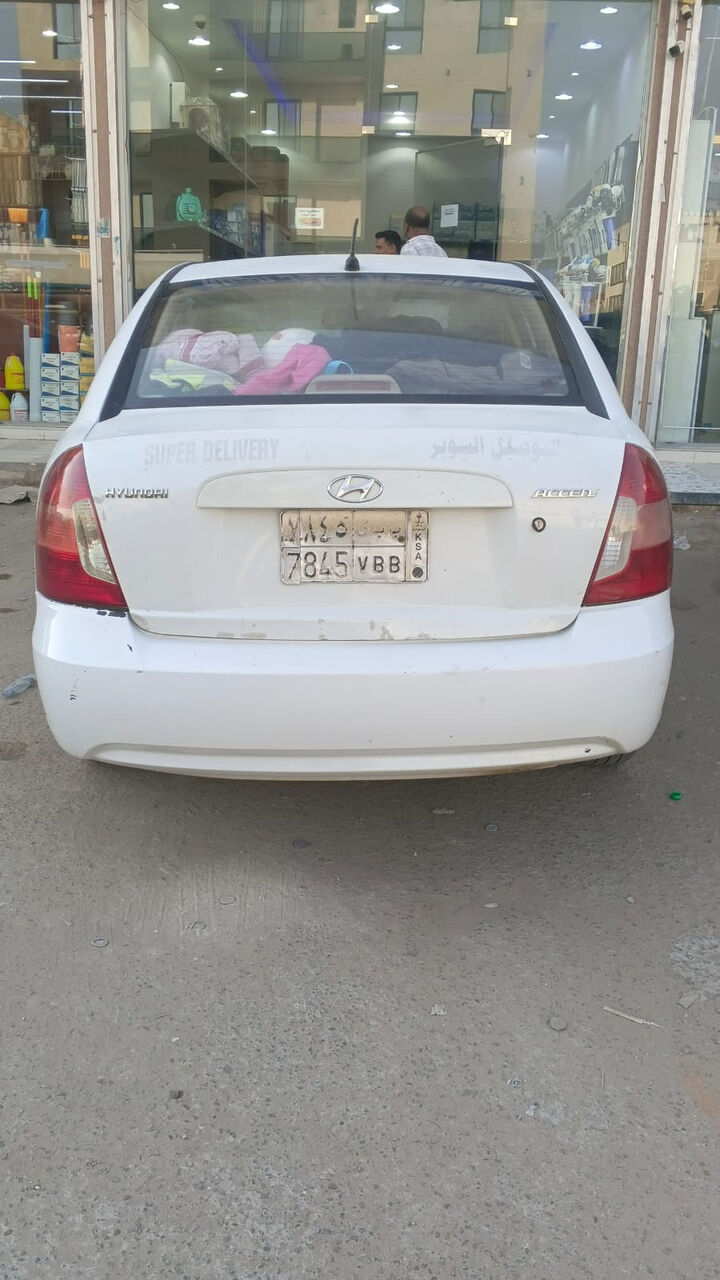 Riyadh, Vehicles, Cars & Trucks , SAR 10000,  Hyundai Accent,  2010,  Automatic,  450000 KM,  Accent  Model