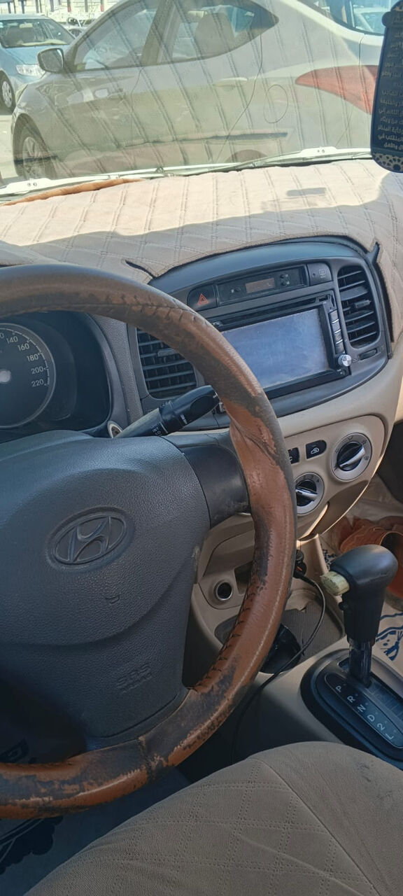Al Arid, Vehicles, Cars & Trucks , SAR 13000,  Hyundai Accent,  2010,  Automatic,  500000 KM,   Model