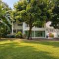 THB 130800000,  2 BR,  130 Sq. Feet,  Single House For Sale? Sold With Tenant With A Large Private Garden In The
