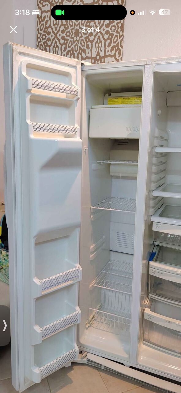 Riyadh, Household Items, SAR 900,  Refrigrator