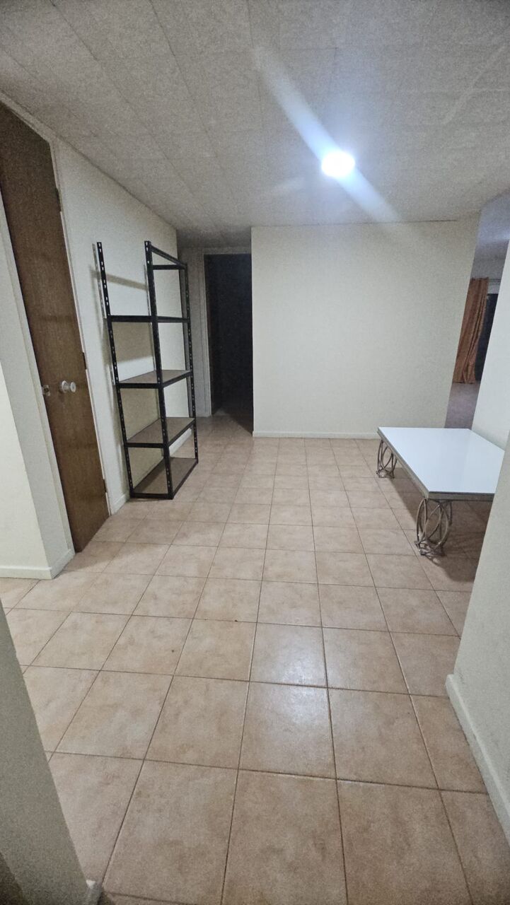 Adliya, Apartments, Flats, Houses & Villas, BHD 330/month,  3 BR,  3 Bedroom Semi Furnished Flat For Rent With Ewa