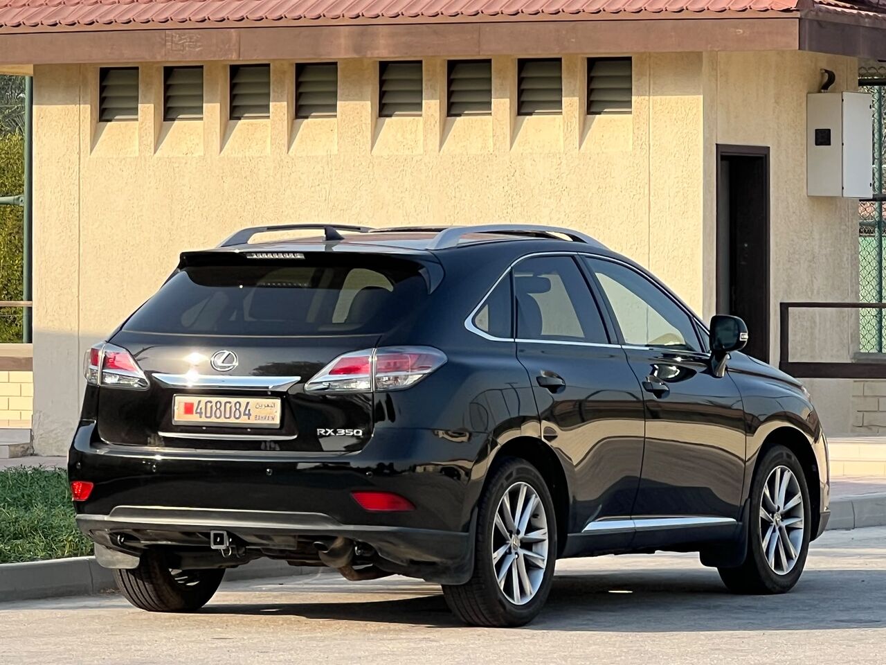 Riffa, Vehicles, Cars & Trucks , BHD 4900,  Lexus RX 350,  2015,  Automatic,  152000 KM,  LEXUS RX350 MODEL  FOR SALE