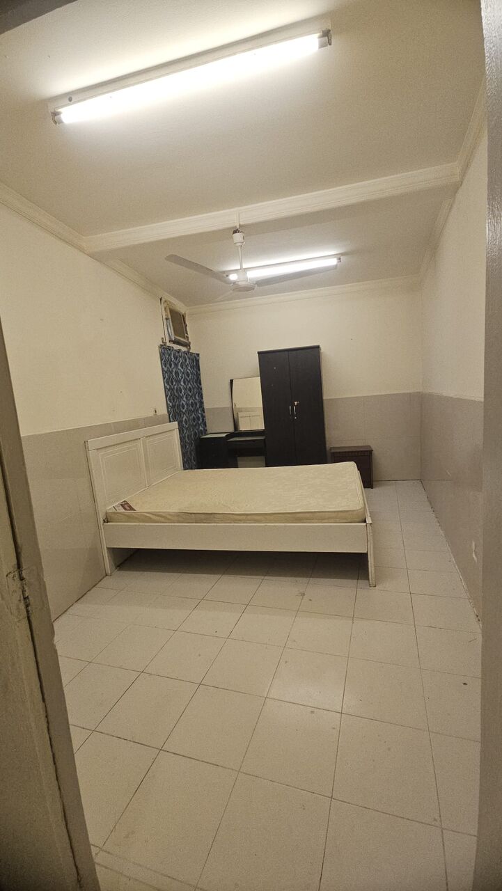 Adliya, Apartments, Flats, Houses & Villas, BHD 170/month,  1 BR,  1 Bedroom Semi Furnished Flat For Rent With Ewa