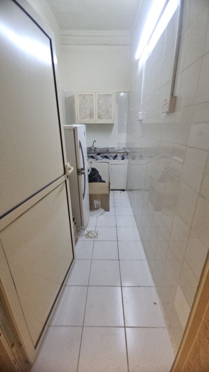 Adliya, Apartments, Flats, Houses & Villas, BHD 170/month,  1 BR,  1 Bedroom Semi Furnished Flat For Rent With Ewa