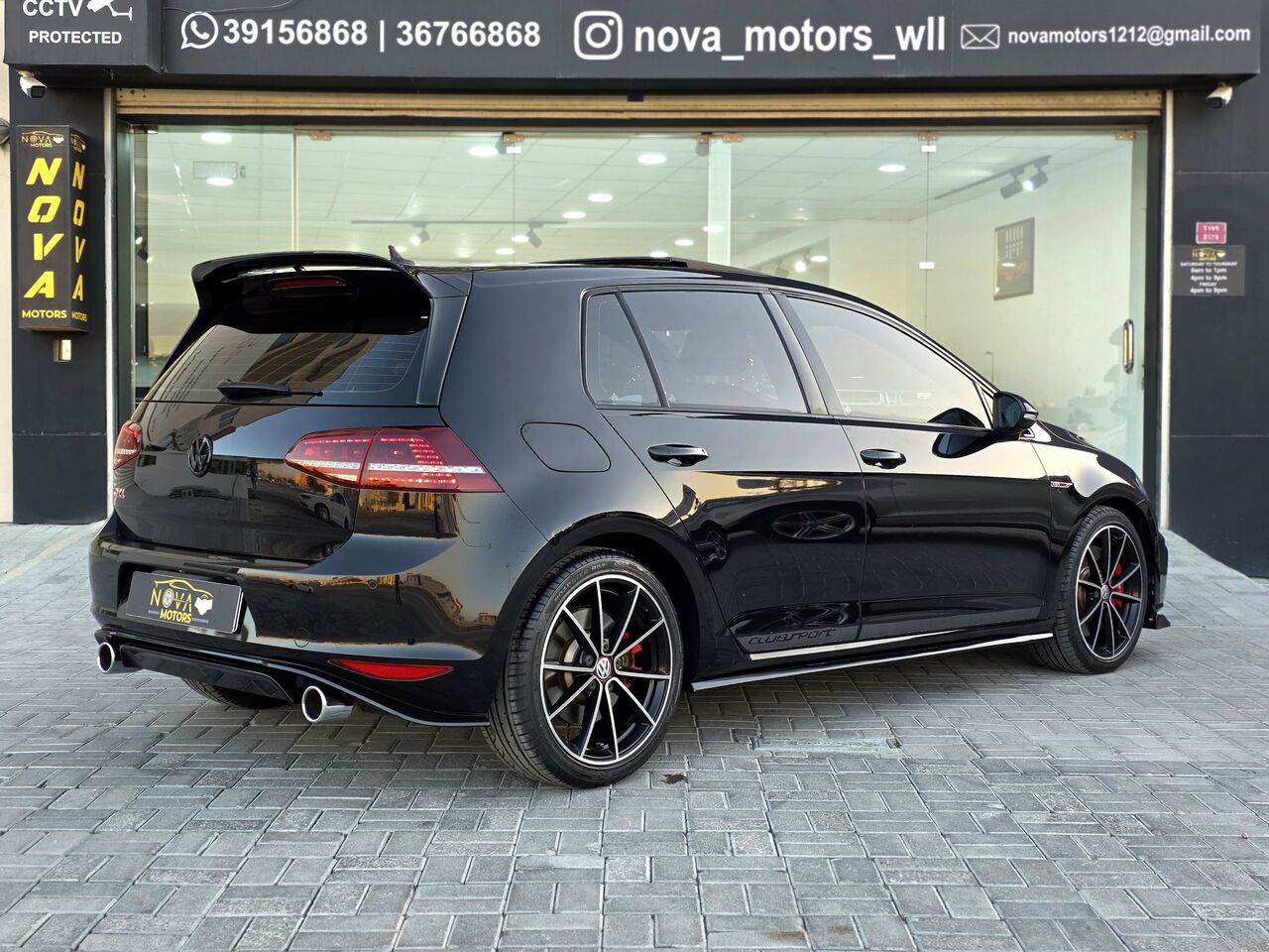 Manama, Vehicles, Cars & Trucks , BHD 6800,  Volkswagen Golf GTI Clubsport,  2017,  Automatic,  158000 KM,  Volkswagen Golf GTI Club Sport