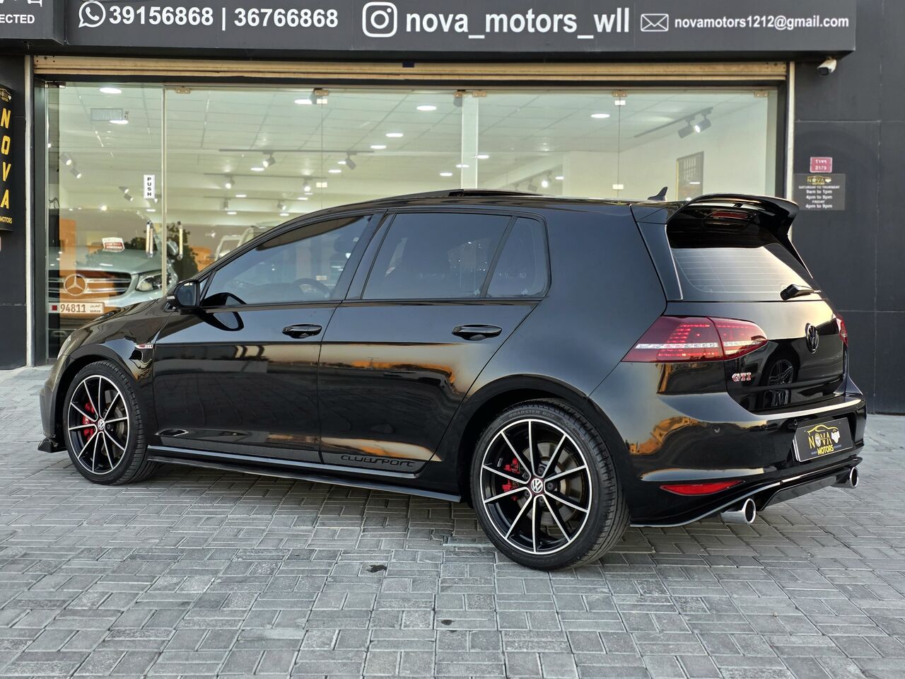 Manama, Vehicles, Cars & Trucks , BHD 6800,  Volkswagen Golf GTI Clubsport,  2017,  Automatic,  158000 KM,  Volkswagen Golf GTI Club Sport