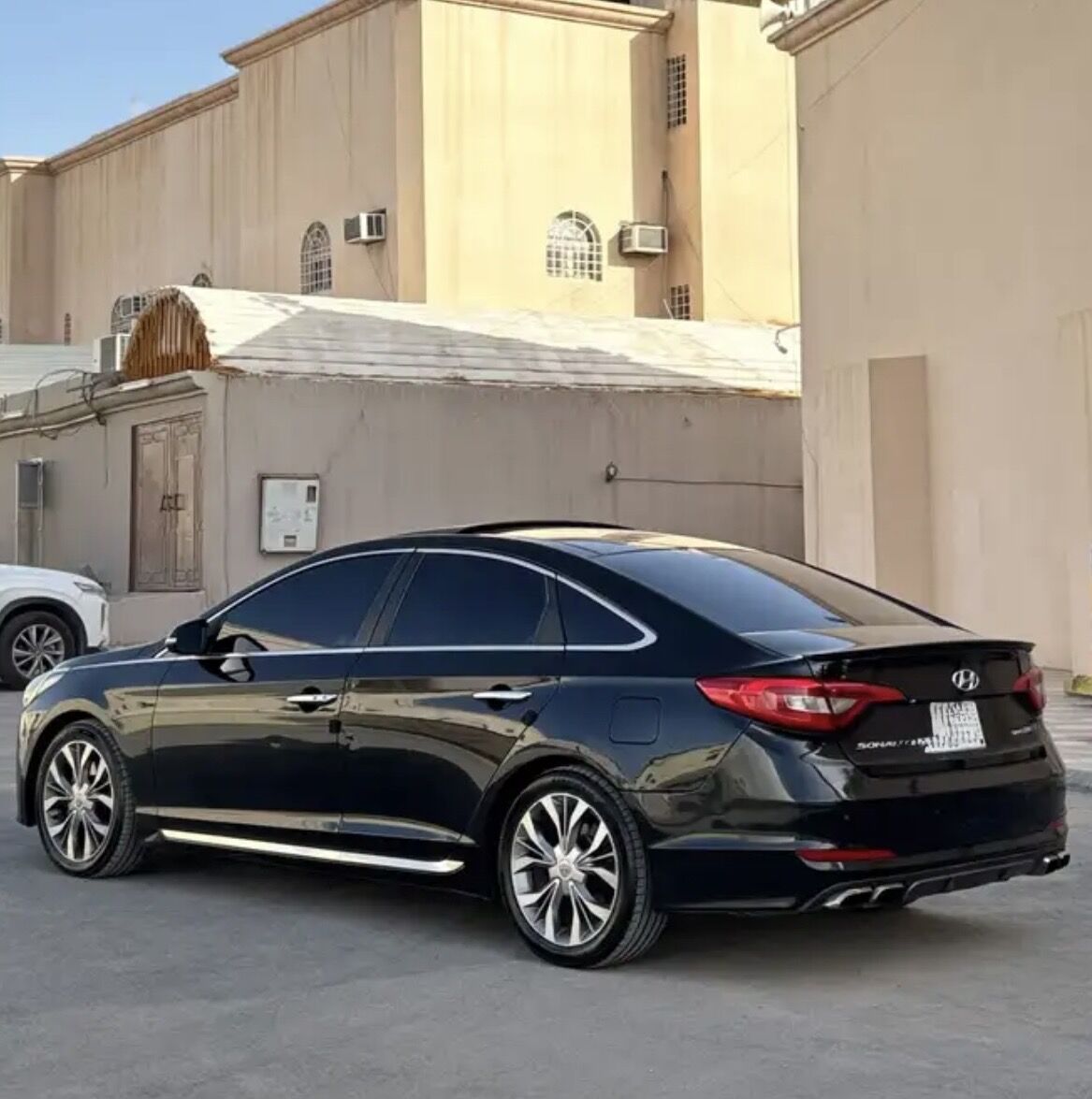 Jeddah, Vehicles, Cars & Trucks , SAR 33000,  Hyundai Sonata 2.0 Turbo,  2016,  Automatic,  260000 KM,
