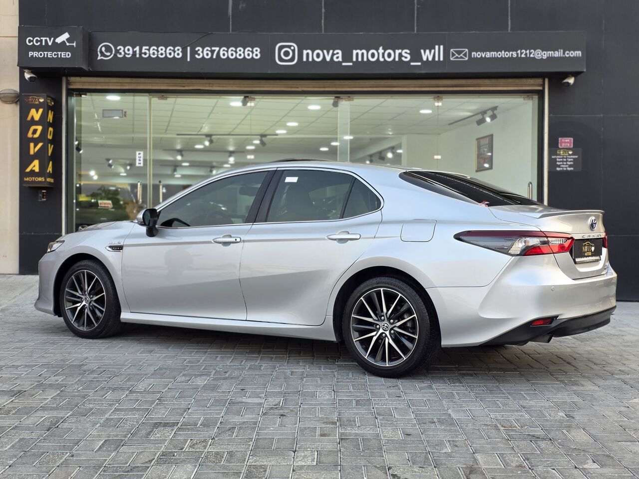 Manama, Vehicles, Cars & Trucks , BHD 10500,  Toyota Camry Hybrid,  2023,  Automatic,  43000 KM,  Toyota Camry GLE Hybrid