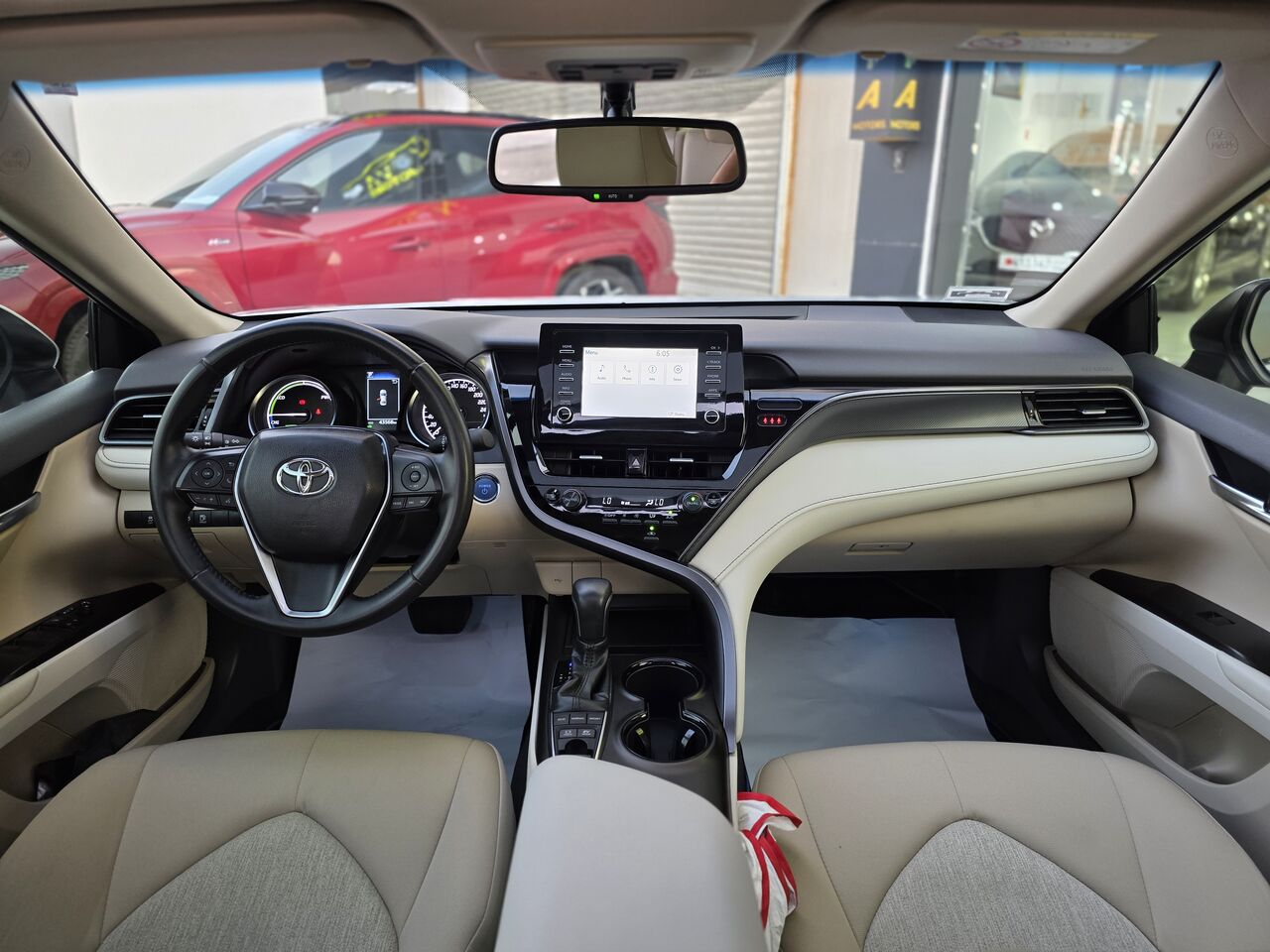 Manama, Vehicles, Cars & Trucks , BHD 10500,  Toyota Camry Hybrid,  2023,  Automatic,  43000 KM,  Toyota Camry GLE Hybrid