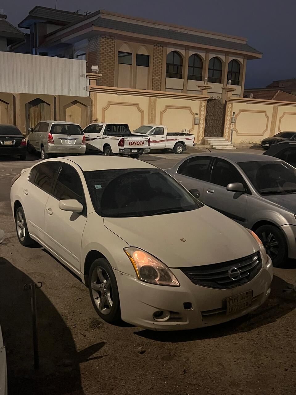 Riyadh, Vehicles, Cars & Trucks , SAR 13000,  Nissan Altima,  2010,  Manual,  280000 KM,   2.5 For Sale