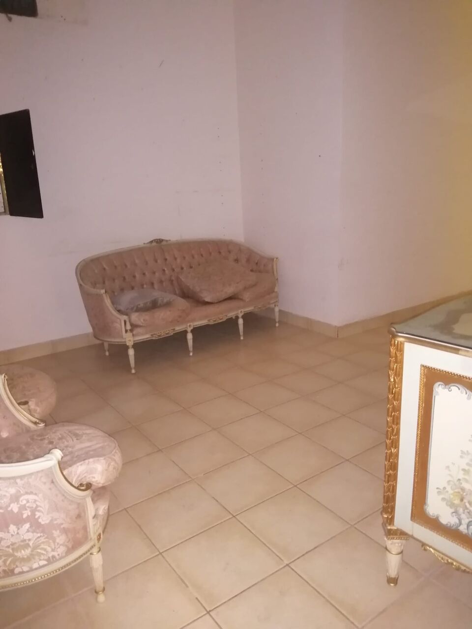 Sanad, Apartments, Flats, Houses & Villas, BHD 150/month,  3 BR,  100 Sq. Meter,  Spacious Flat For Rent In Sanad Area ,3bedrooms