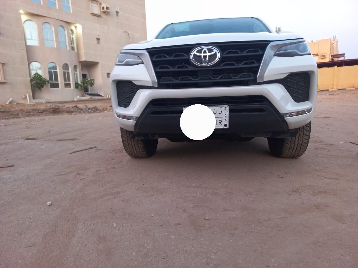 Jeddah, Vehicle Lease Transfer, Free Lease Transfer  Toyota Fortuner 2025 /  1770 Sar Per Month./20 Installment Paid