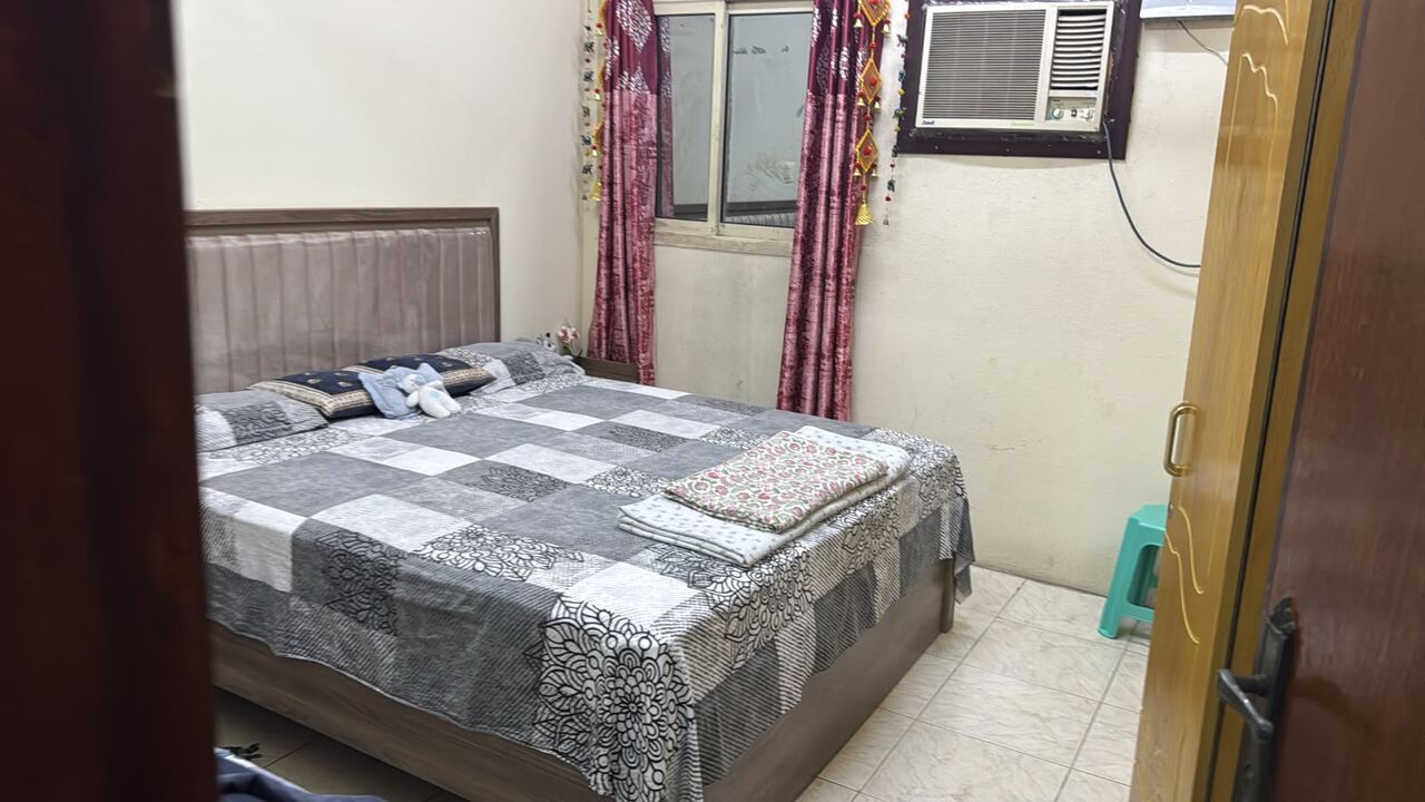 Riyadh, Cargo, Home Shifting And Furniture Transport With In Riyadh Over All