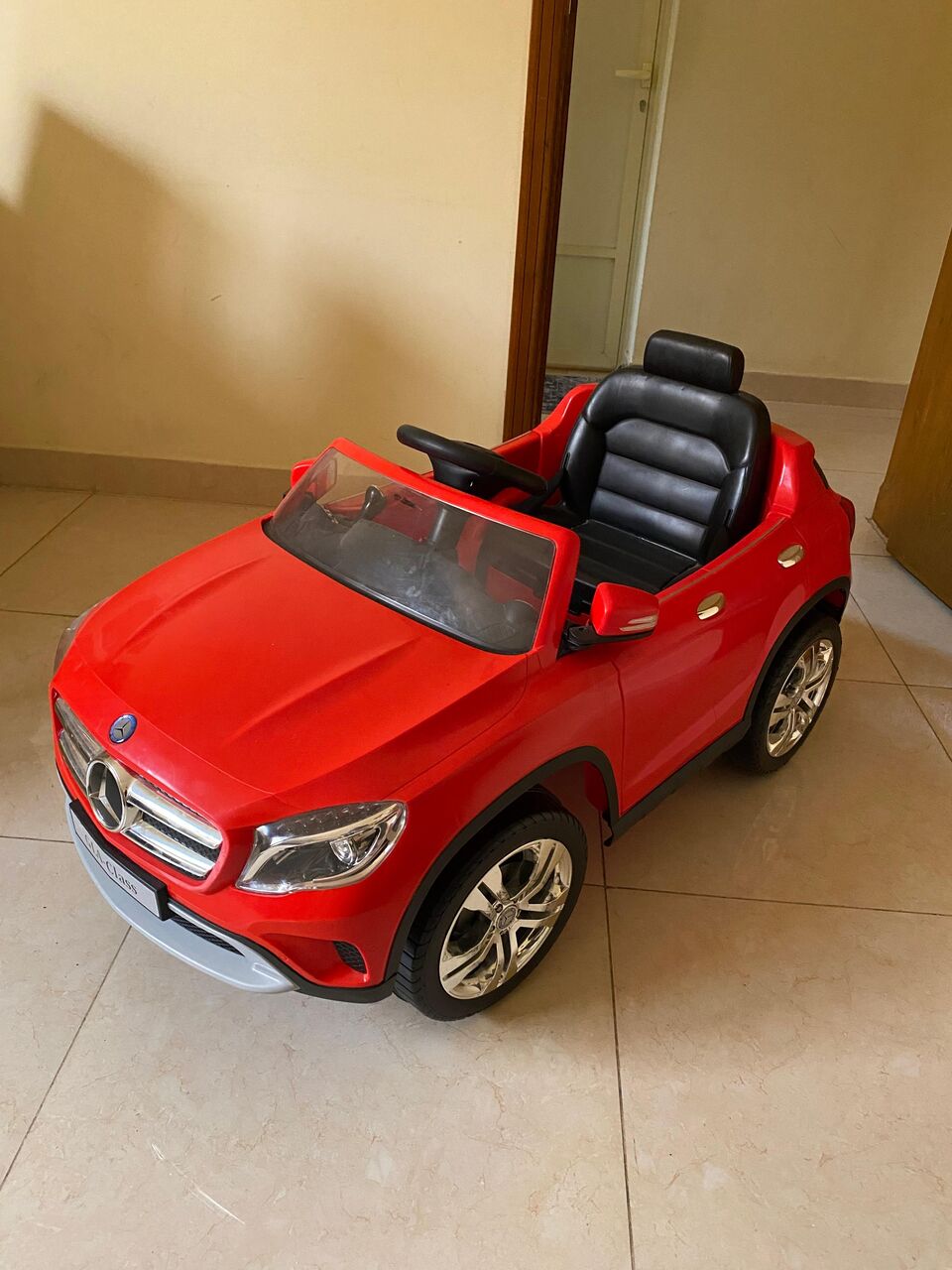 Jubail, Baby & Kid Stuff, SAR 300,  Kids Electric Car (Mercedes) For Sale