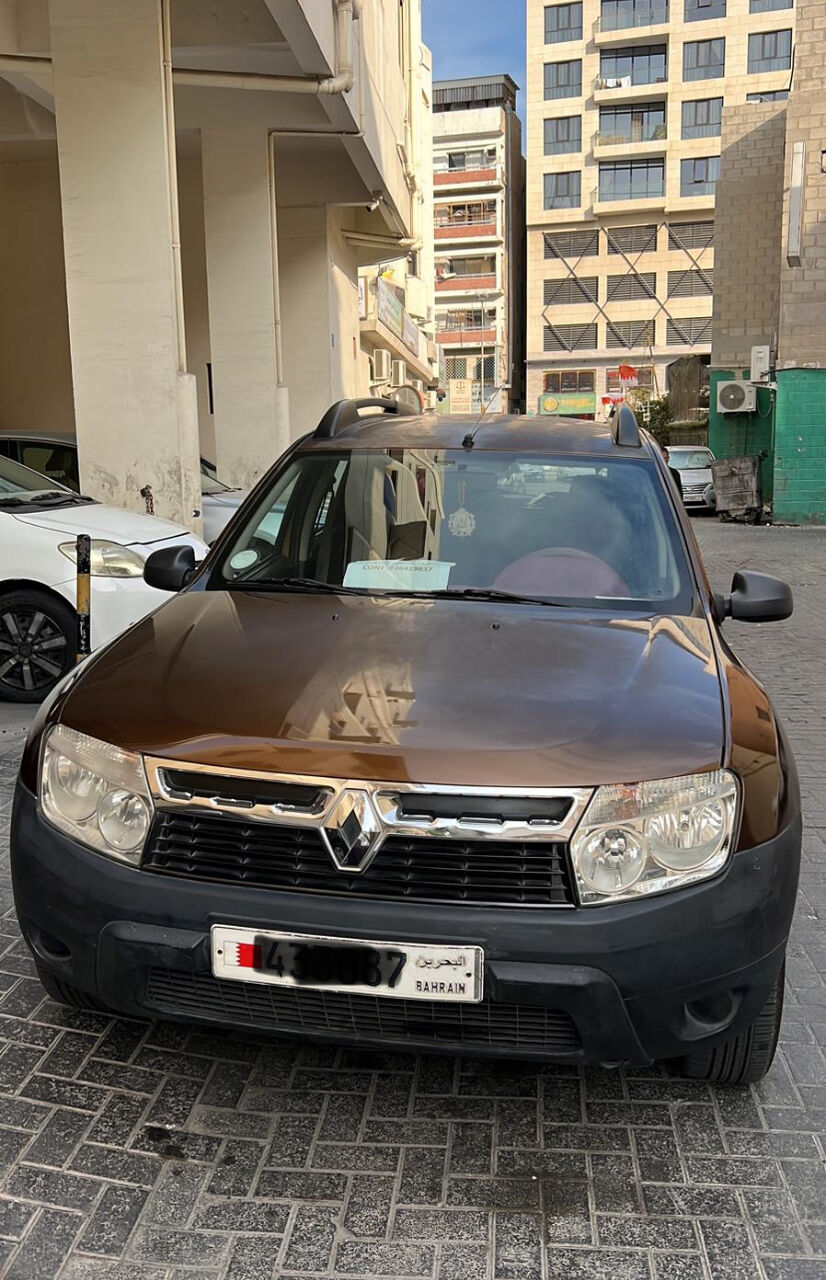 Muharraq, Vehicles, Cars & Trucks , BHD 1100,  Renault Duster,  2014,  Automatic,  150000 KM,   Model  For Sale