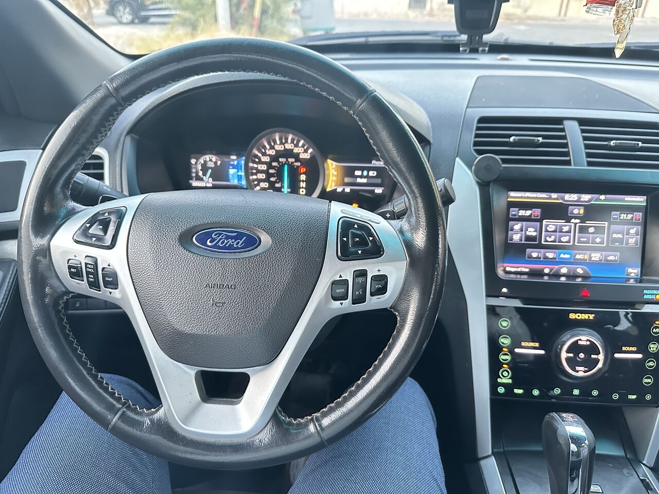 Dammam, Vehicles, Cars & Trucks , SAR 49500,  Ford Explorer Sport,  2013,  Automatic,  264800 KM,    (Full Option) &ndash; GCC Specs