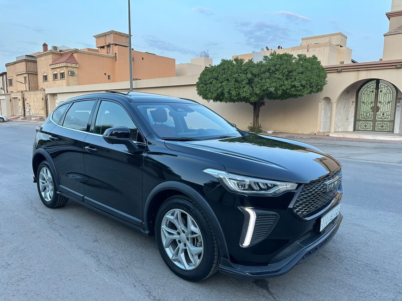 Riyadh, Vehicles, Cars & Trucks , SAR 62000,  HAVAL Julion Pro GWM,  2025,  Automatic,  53000 KM,    Full Options With Sunroof N AWD (2nd Owner)