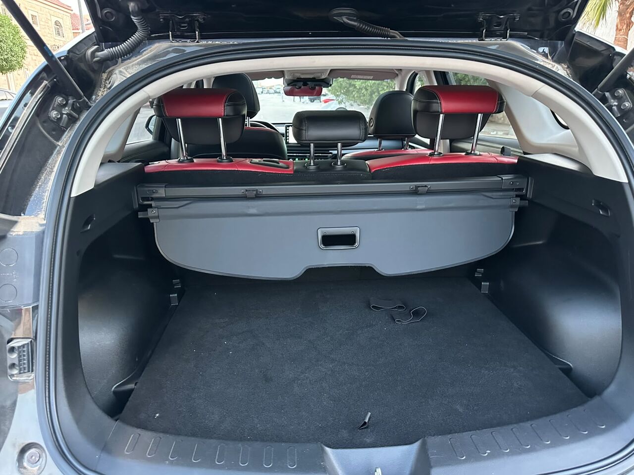 Riyadh, Vehicles, Cars & Trucks , SAR 62000,  HAVAL Julion Pro GWM,  2025,  Automatic,  53000 KM,    Full Options With Sunroof N AWD (2nd Owner)