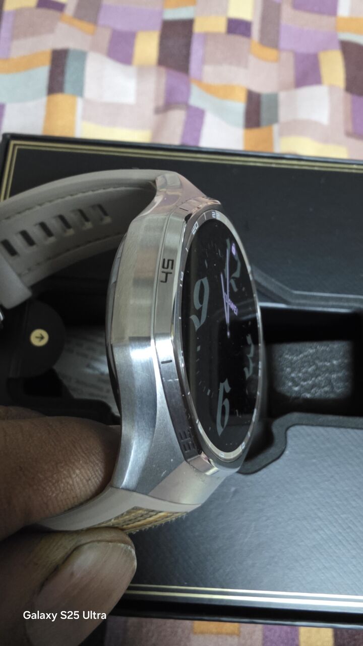 Al Naseem, Electronics, SAR 1000,  Huawei Watch Gt 6 Pro