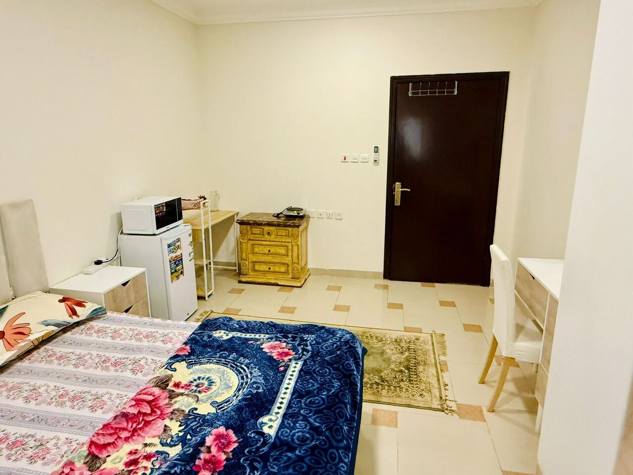 Riyadh, Rooms for Rent, SAR 2000/month,  Furnished,  25 Sq. Meter,  Spacious Room With Separate Bathroom Available For Rent Monthly-Quarterly Basis