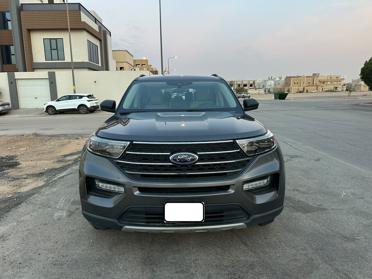 Riyadh, Vehicles, Cars & Trucks , SAR 125000,  Ford Explorer XLT,  2023,  Automatic,  47000 KM,    With Panorama Sunroof N 4x4 Full Options (1st Owner) No Accident