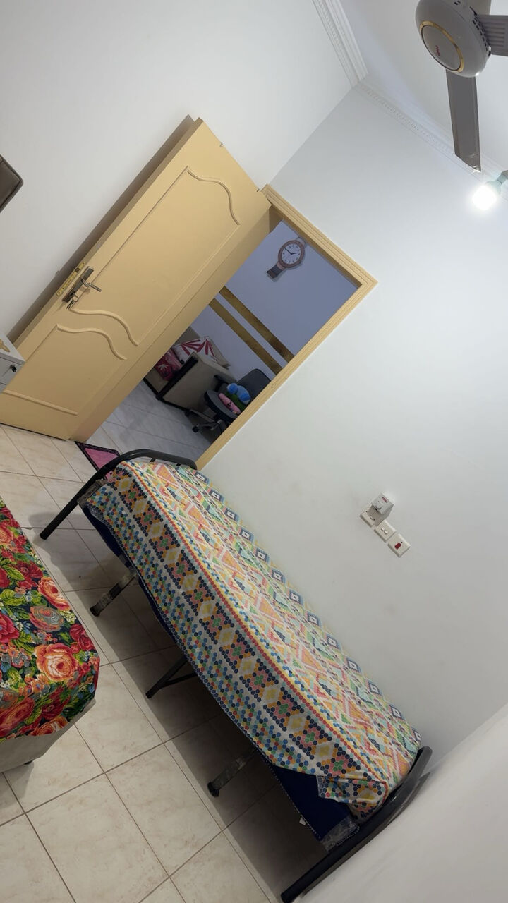 Al Sharafiyah, Rooms for Rent, SAR 700/month,  4 Sq. Meter,  🏠 Room For Rent  Al Sharafiyah, Jeddah. Two Separate Rooms Available For Rent In A 3 Bedr